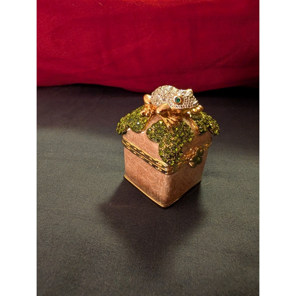 Frog Enameled Rhinestone Jeweled Hinged Trinket Pill Box.Ornate With Gold.